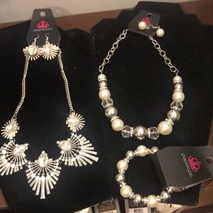 3 paparazzi items necklace (2) bracelet (1)